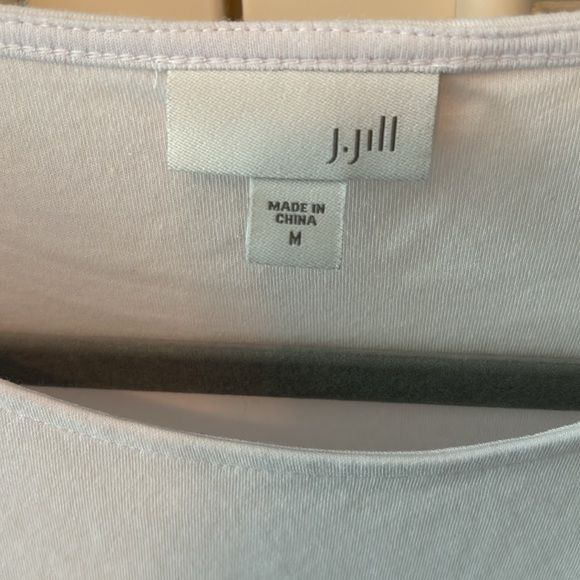 JJill Size M White 3/4 Length Sleeve Top With Buttons on the Shoulder - Picture 2 of 13